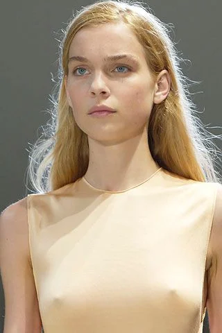 Look 30